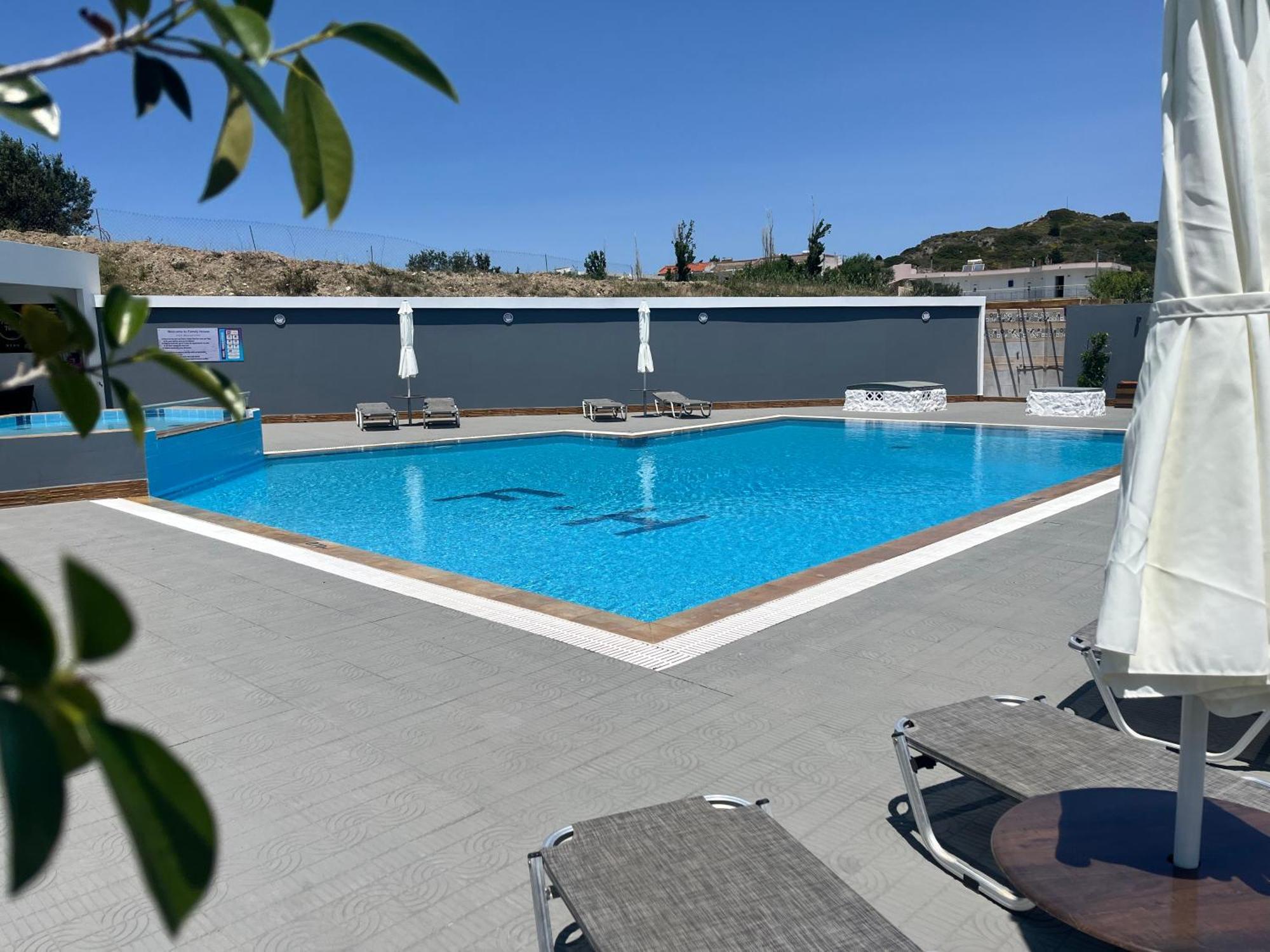 Family House Faliraki Studios Apartments Exterior foto
